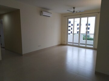 Room in 3 BHK Apartment at Emaar The Enclave, Sector 66 – for Rent