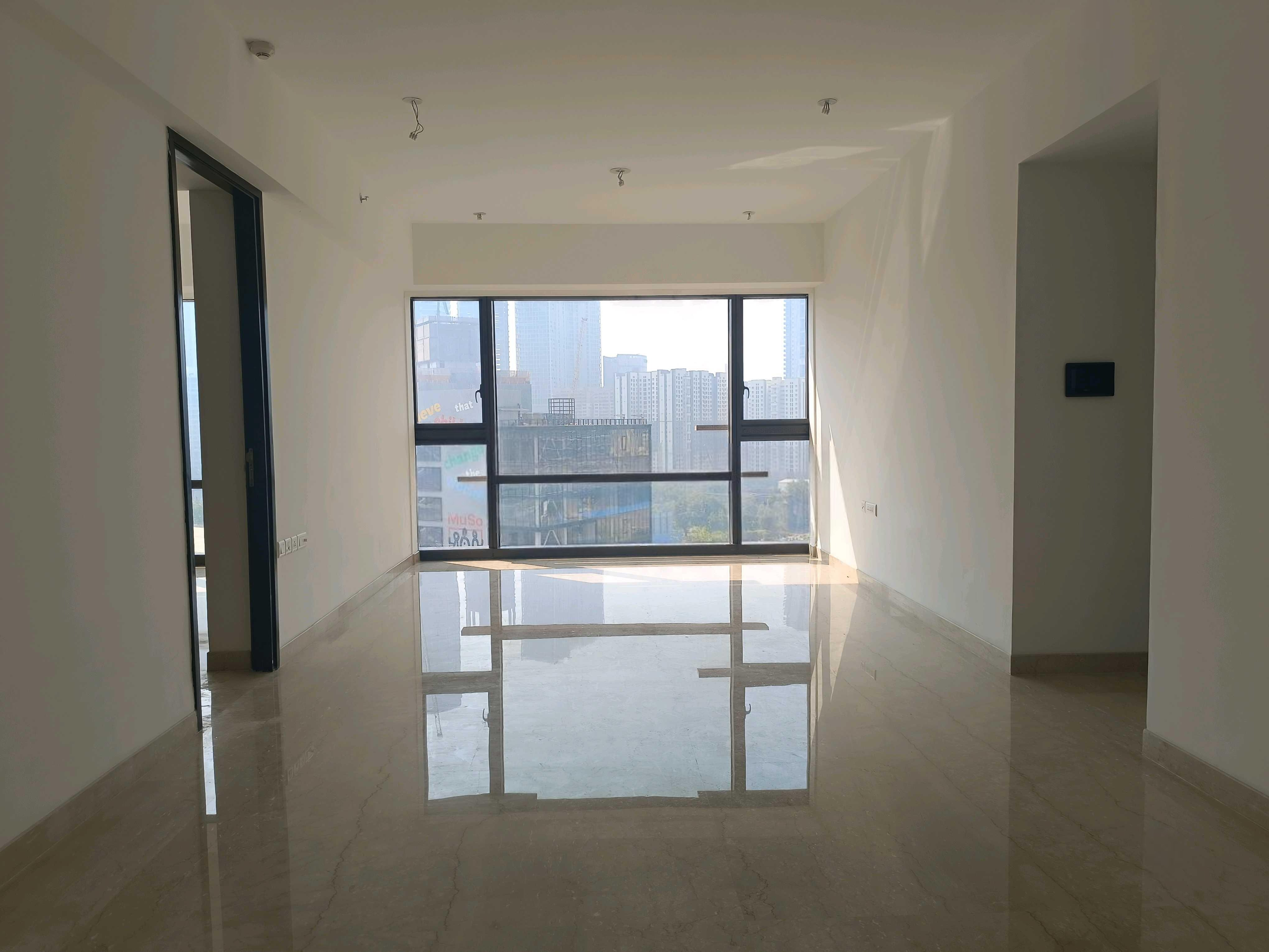 4 BHK + Servant Room Apartment For Rent in Lodha Trump Tower