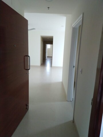 Room in 4 BHK Apartment at Emaar The Enclave, Sector 66 – for Rent