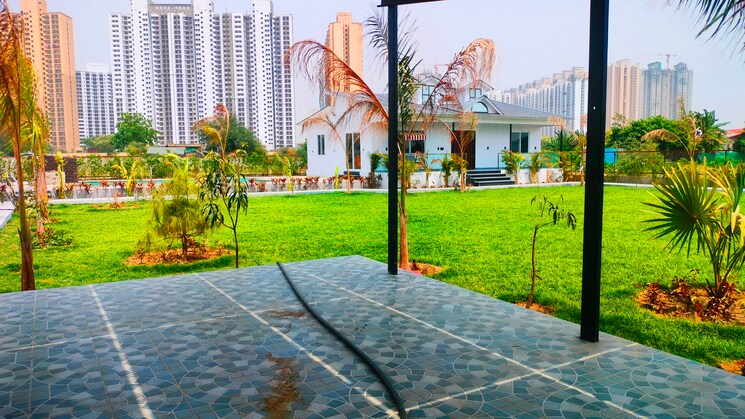 Garden, sector 150  1008 Sq.Yd. Plot In Sector 150 Noida 8607640