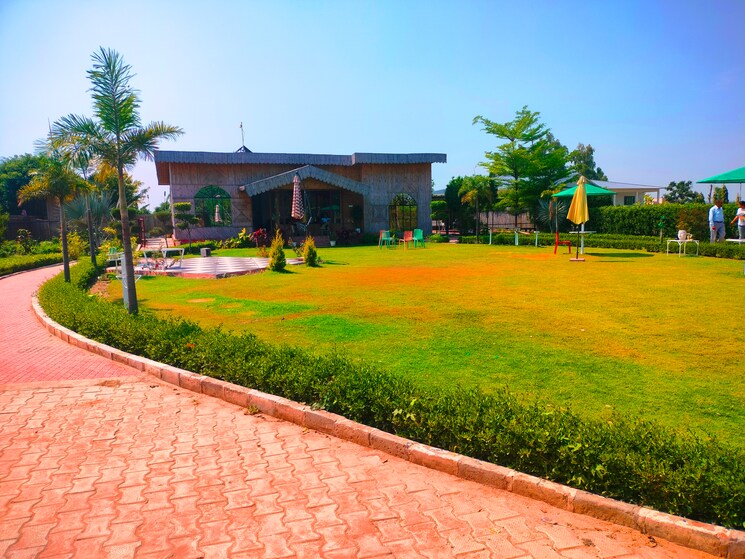 Garden, sector 150  1008 Sq.Yd. Plot In Sector 150 Noida 8607640