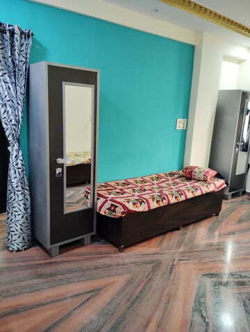  Pg For Rent in Ghansoli