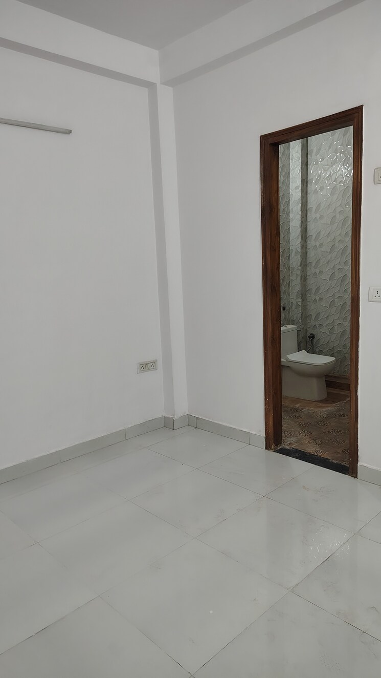 undefined, vasundhara sector 3 3 Bedroom 1360 Sq.Ft. Builder Floor In Vasundhara Sector 3 Ghaziabad 8607900