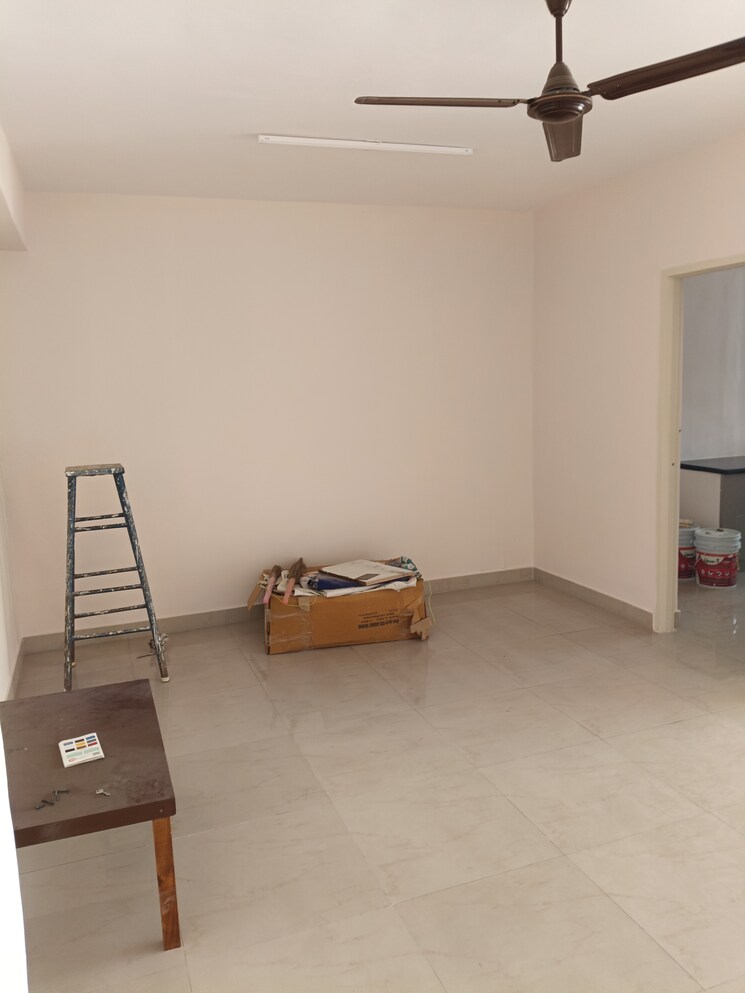 Room, hs-apartment 4 Bedroom 2000 Sq.Ft. Apartment In Cunningham Road Bangalore 8607957