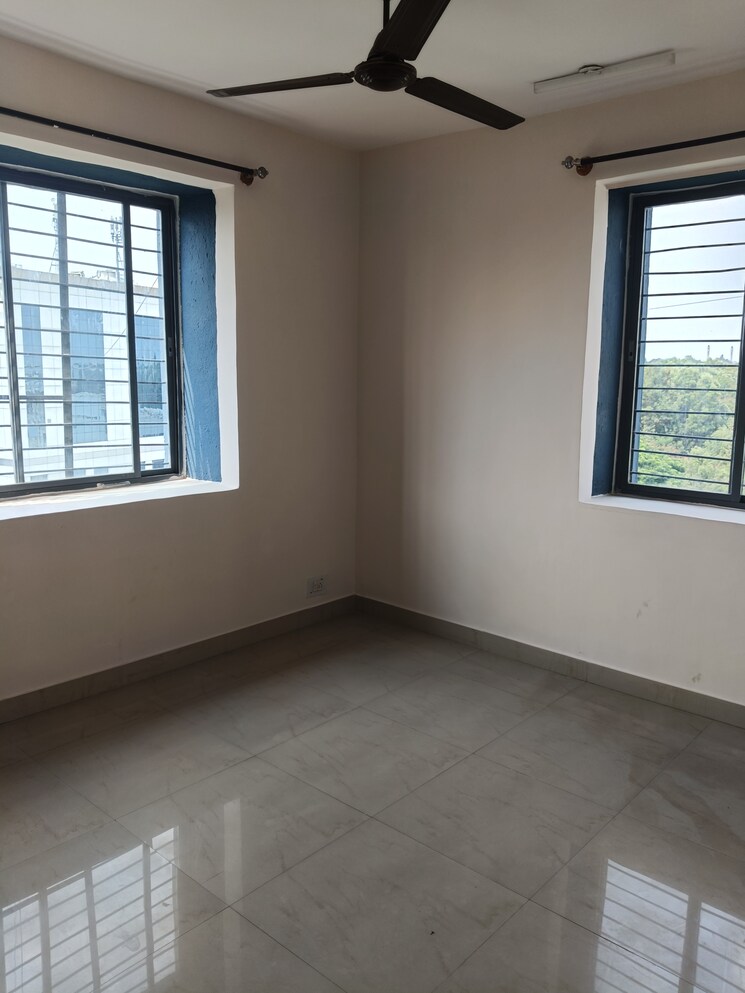 Room, hs-apartment 4 Bedroom 2000 Sq.Ft. Apartment In Cunningham Road Bangalore 8607957