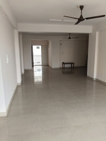 Building Lobby in 3 BHK Apartment at HS Apartment, Cunningham Road – for Rent