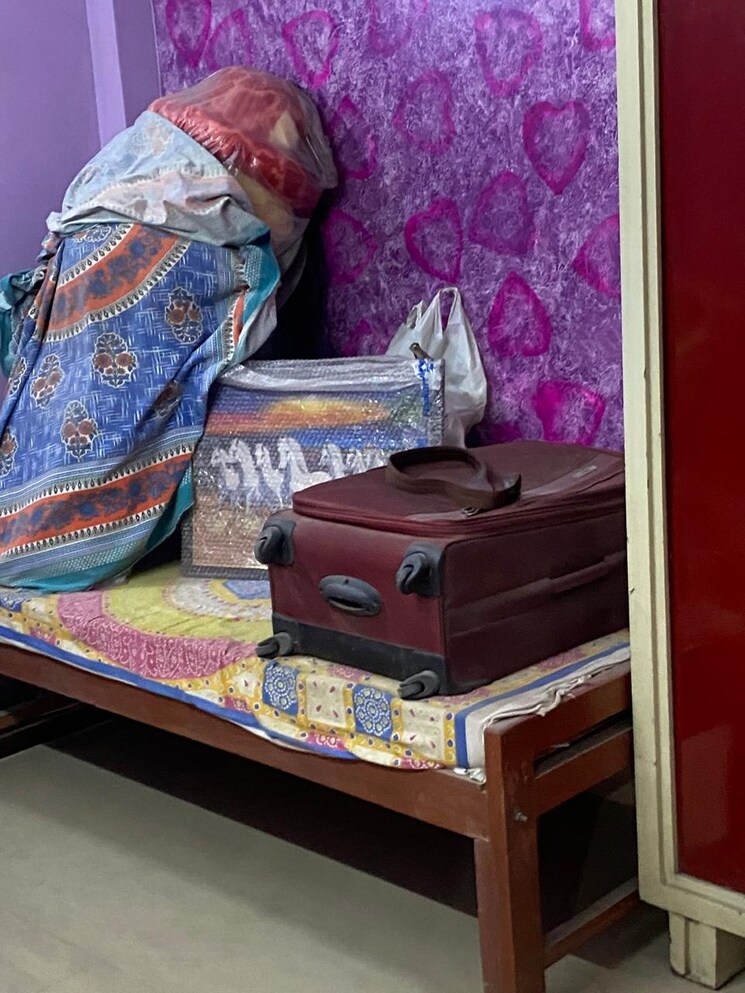 Bedroom, mayur vihar 2.5 Bedroom 480 Sq.Ft. Builder Floor In Mayur Vihar Delhi 8607989