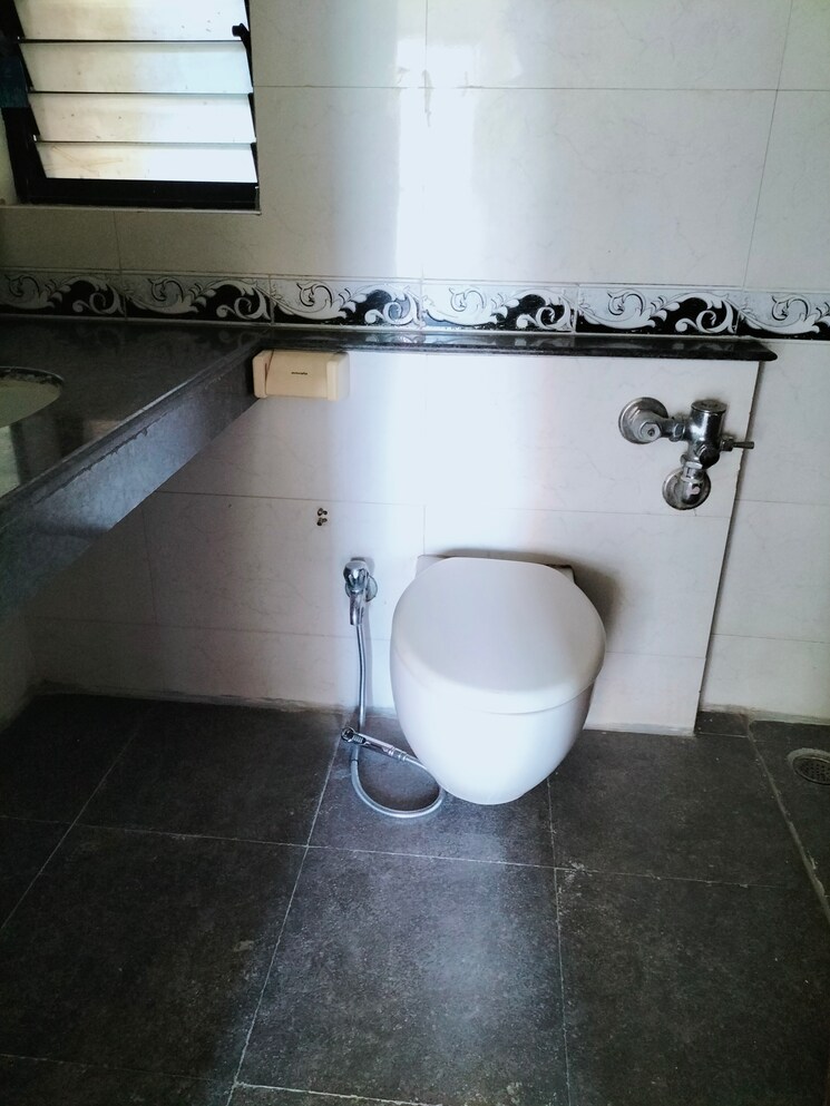 Bathroom, raheja-heights-phase-2 2 Bedroom 1165 Sq.Ft. Apartment In Goregaon East Mumbai 8607995