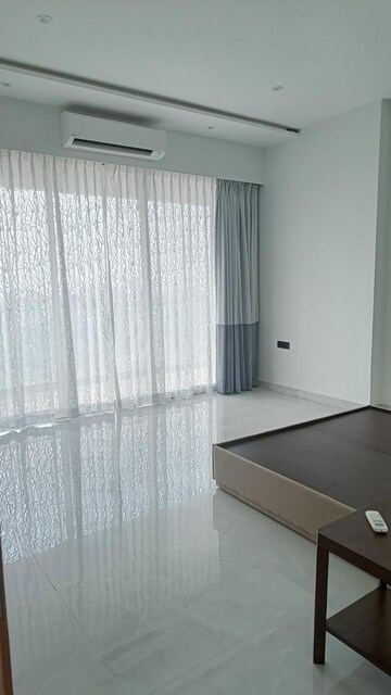 Bathroom in 3 BHK Apartment at Lokhandwala Minerva Mahalaxmi, Mahalaxmi – for Rent