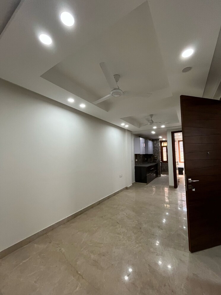 Living Room, paschim vihar 2 Bedroom 756 Sq.Ft. Builder Floor In Paschim Vihar Delhi 8608030
