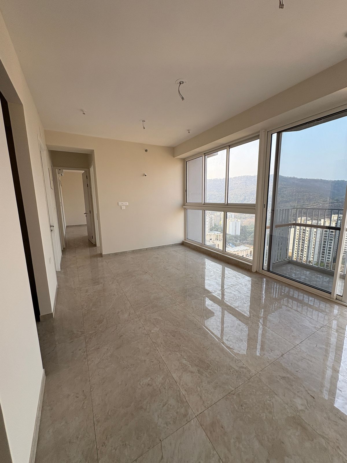 2 BHK Apartment For Sale in Tata Serein