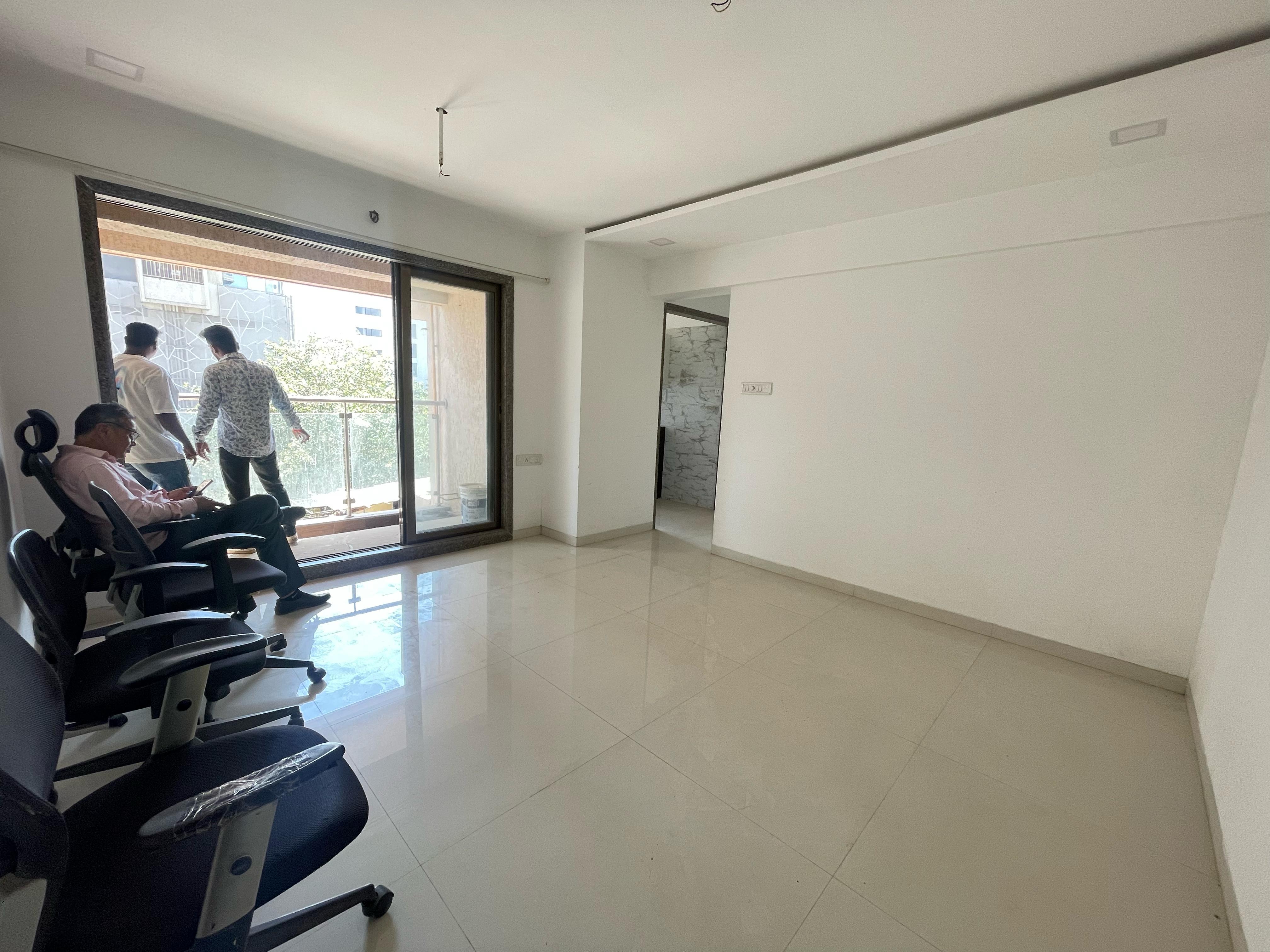 2.5 BHK Apartment For Sale in Neminath Luxeria