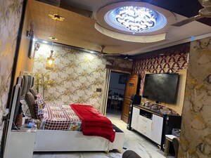 Bedroom in 5 BHK Builder Floor at Nehru Nagar – for Sale