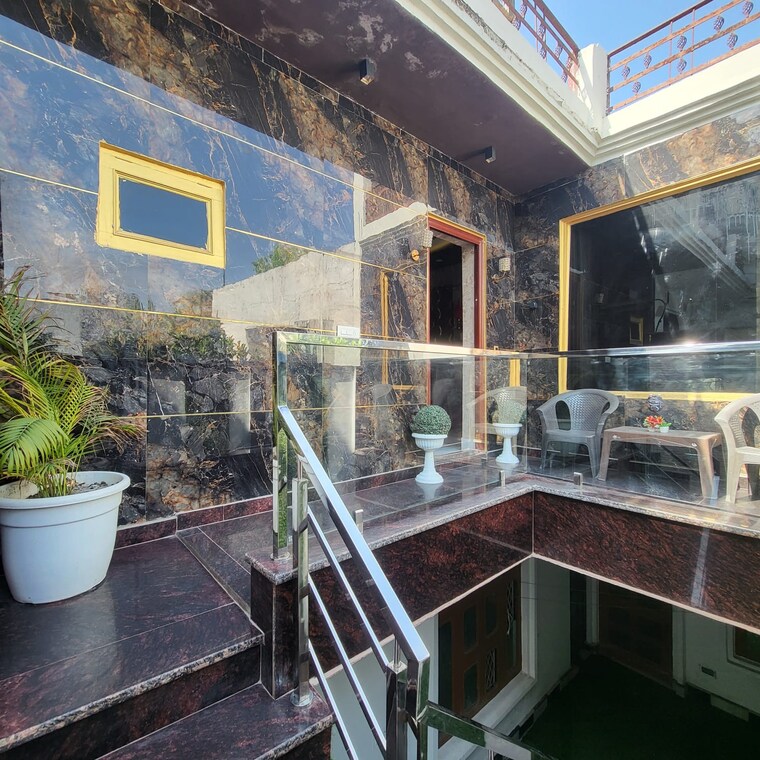 Exterior View, nehru nagar 5 Bedroom 4500 Sq.Ft. Builder Floor In Nehru Nagar Ghaziabad 8608086