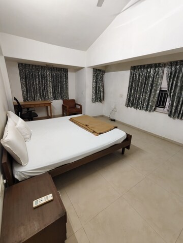 Bedroom in 4 BHK Villa at Bodakdev – for Rent