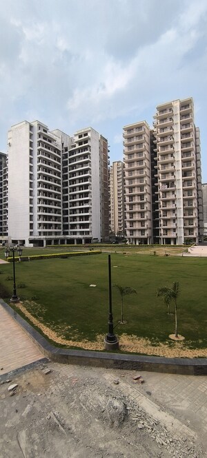 1 BHK Apartment – Exterior View View at Cosmos Express 99, Sector 99 - for Sale