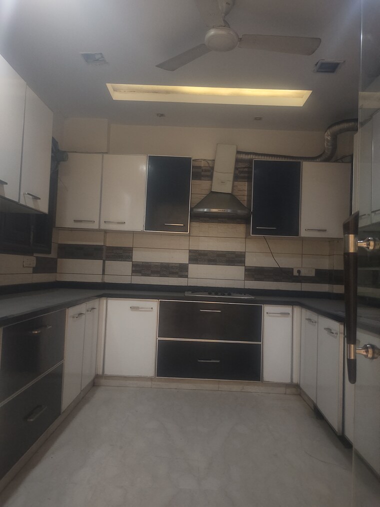 Kitchen, greater kailash ii 4 Bedroom 2700 Sq.Ft. Builder Floor In Greater Kailash ii Delhi 8608092
