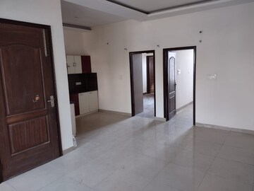 2 BHK Builder Floor For Rent in Dhakoli