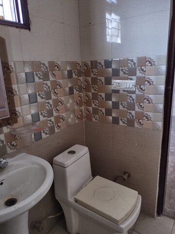 Bathroom in 2 BHK Builder Floor at Dhakoli – for Rent
