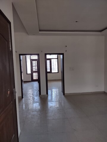 Room in 2 BHK Builder Floor at Dhakoli – for Rent