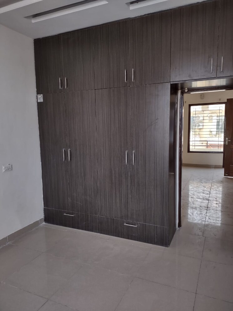 Room, dhakoli 2 Bedroom 1000 Sq.Ft. Builder Floor In Dhakoli Zirakpur 8608145