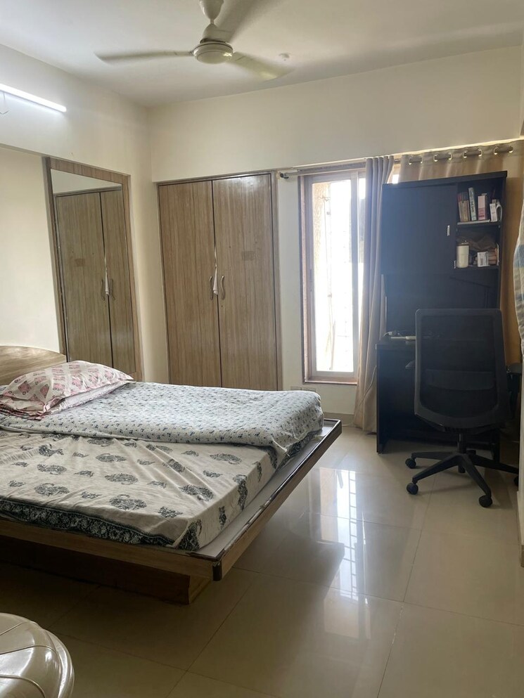 Bedroom, kanakia-spaces-niharika 3 Bedroom 900 Sq.Ft. Apartment In Manpada Thane 8608168