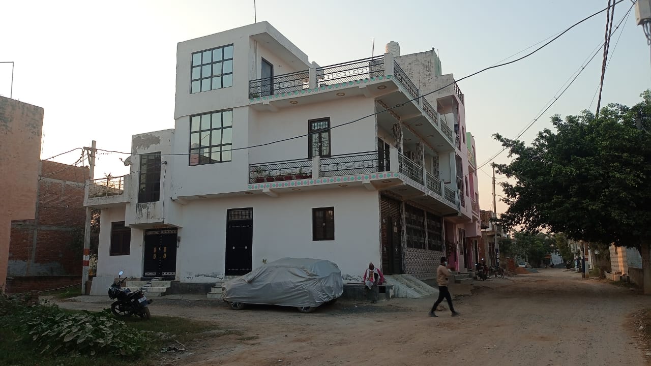 Plot For Sale in Radhe Shyam City