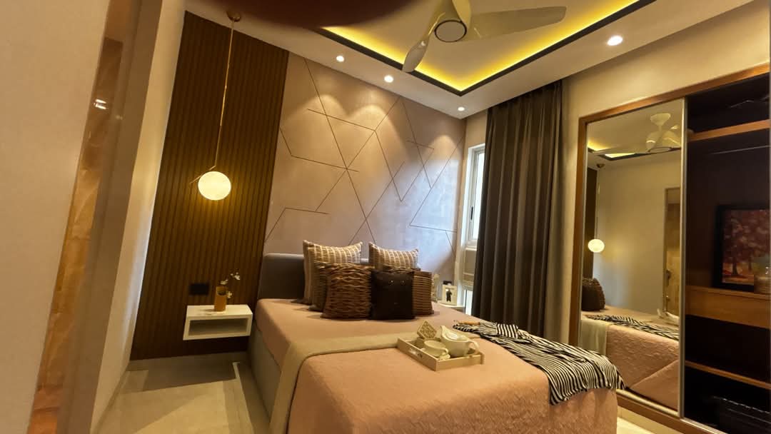 3 BHK Apartment For Rent in Transcon Triumph Tower