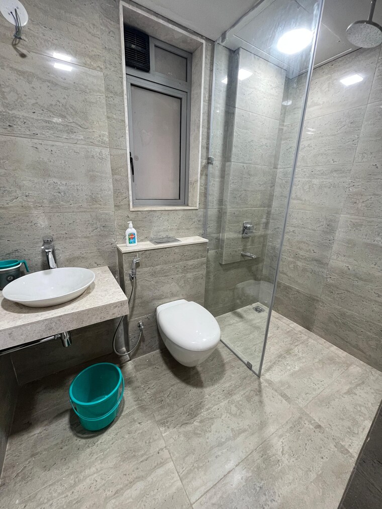 Bathroom, oberoi-sky-city 3 Bedroom 1094 Sq.Ft. Apartment In Borivali East Mumbai 8608203