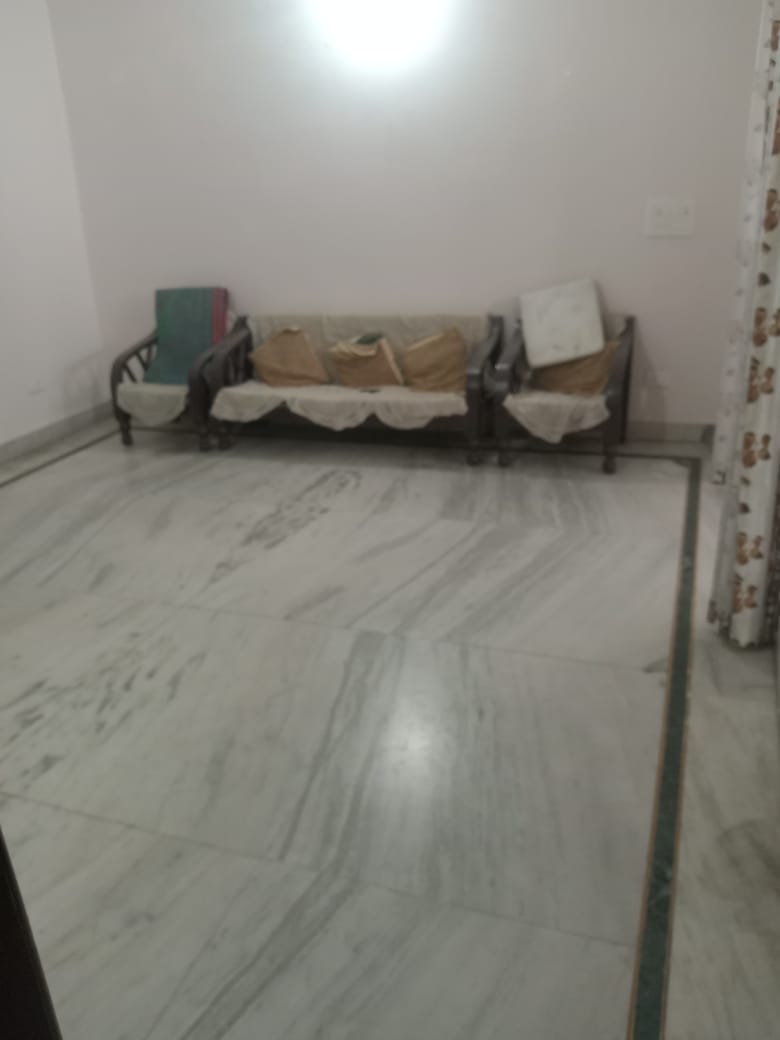 2 BHK + Pooja Room Builder Floor For Rent in Sector 10A