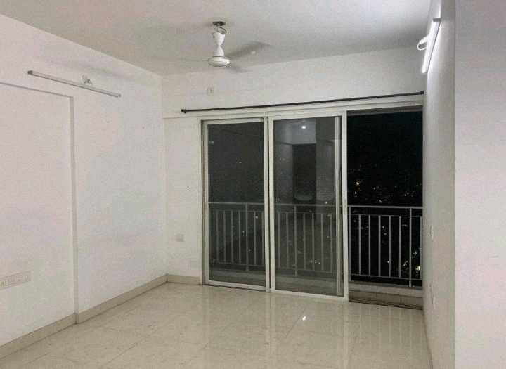 2 BHK + Pooja Room Apartment For Rent in Kalpataru Immensa