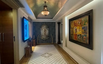 3 BHK Builder Floor For Sale in SS Southend Floors, South City 2