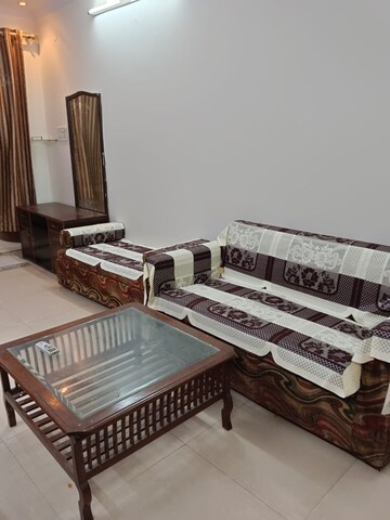 Bedroom in 1.5 BHK Builder Floor at Lajpat Nagar 4 – for Rent