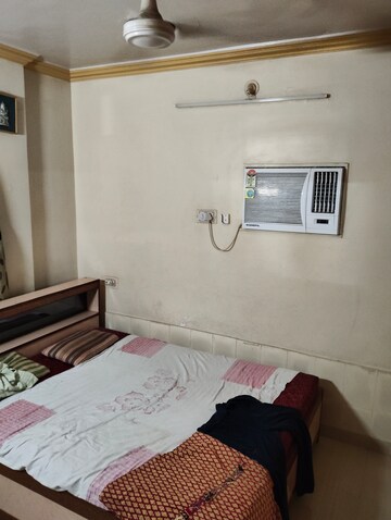 Bedroom in 1 BHK Apartment at Balaji Darshan Borivali East, Borivali East – for Rent