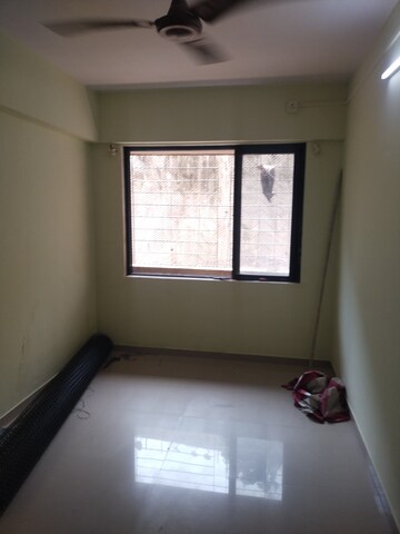 Room in 1 BHK Apartment at Equinox Business Park, Kurla West – for Rent