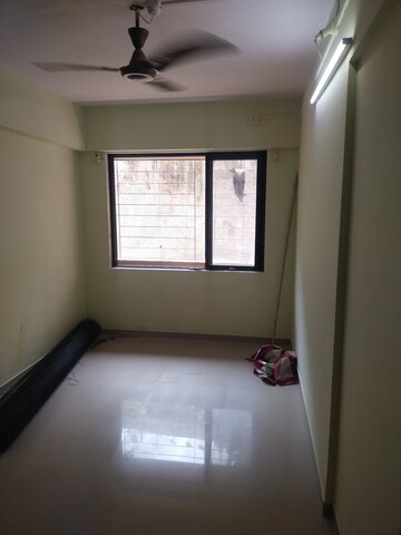 Room in 1 BHK Apartment at Equinox Business Park, Kurla West – for Rent