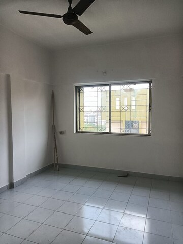 Room in 3 BHK Apartment at Kumar Urban Kubera Bahaar, Pashan – for Rent