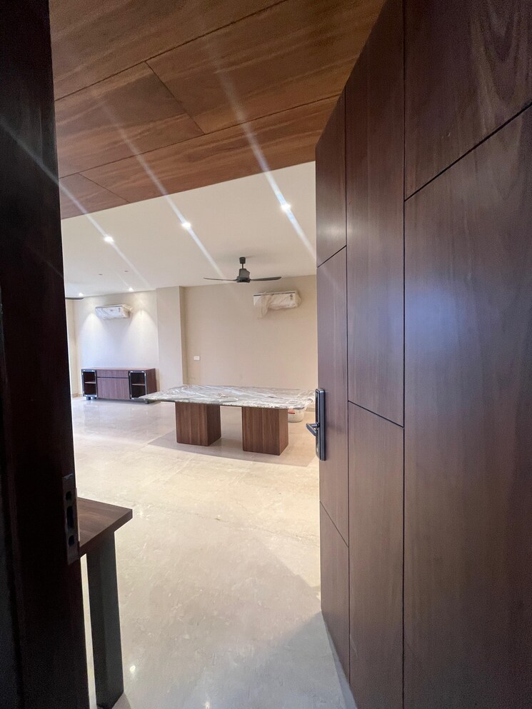 Bathroom, sobha-aranya 3 Bedroom 2836 Sq.Yd. Apartment In Sector 80 Gurgaon 8608305