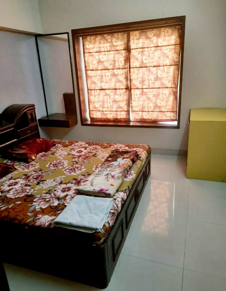 Bedroom, mirchandani-palms 3 Bedroom 1650 Sq.Ft. Apartment In Rahatani Pune 8608328