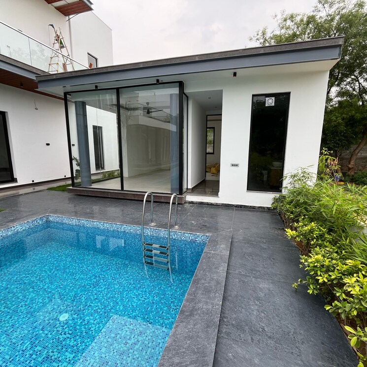 Exterior View, dera mandi 5 Bedroom 43500 Sq.Ft. Villa In Dera Mandi Delhi 8608373