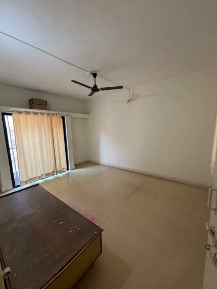 Room, kothrud 2 Bedroom 800 Sq.Ft. Apartment In Kothrud Pune 8608383