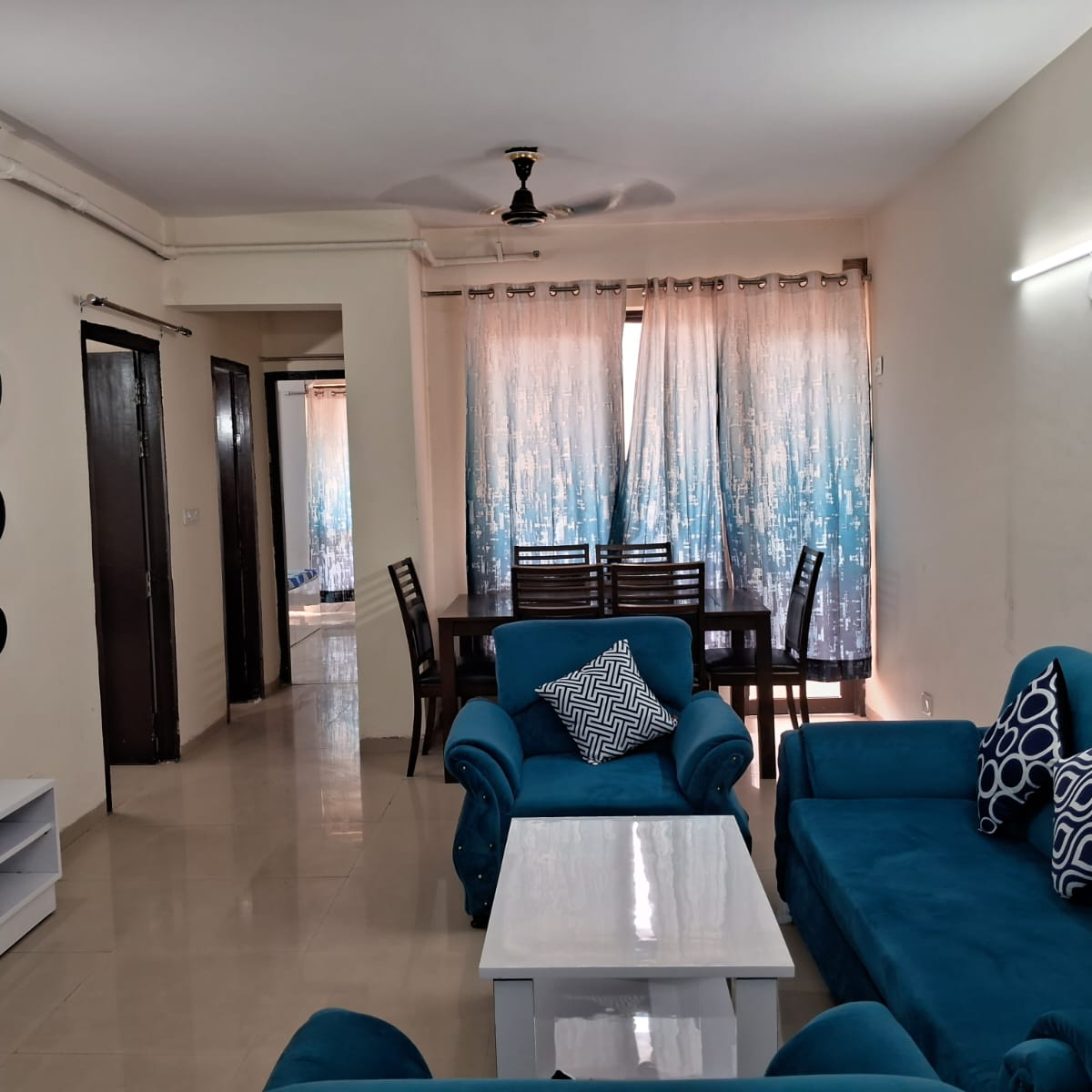 2 BHK + Study Room Apartment For Rent in Logix Blossom County