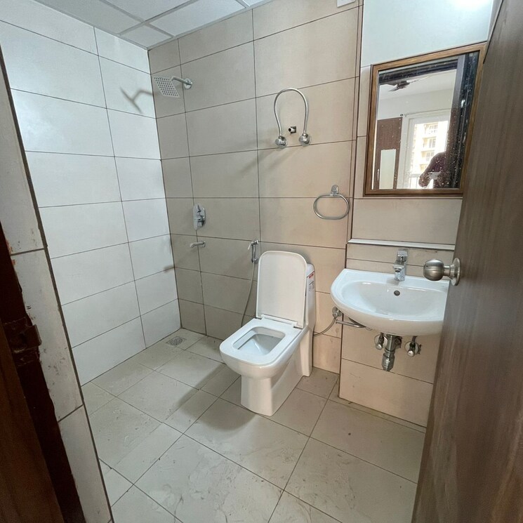 Bathroom, tata-eureka-park 2 Bedroom 1100 Sq.Ft. Apartment In Sector 150 Noida 8608395