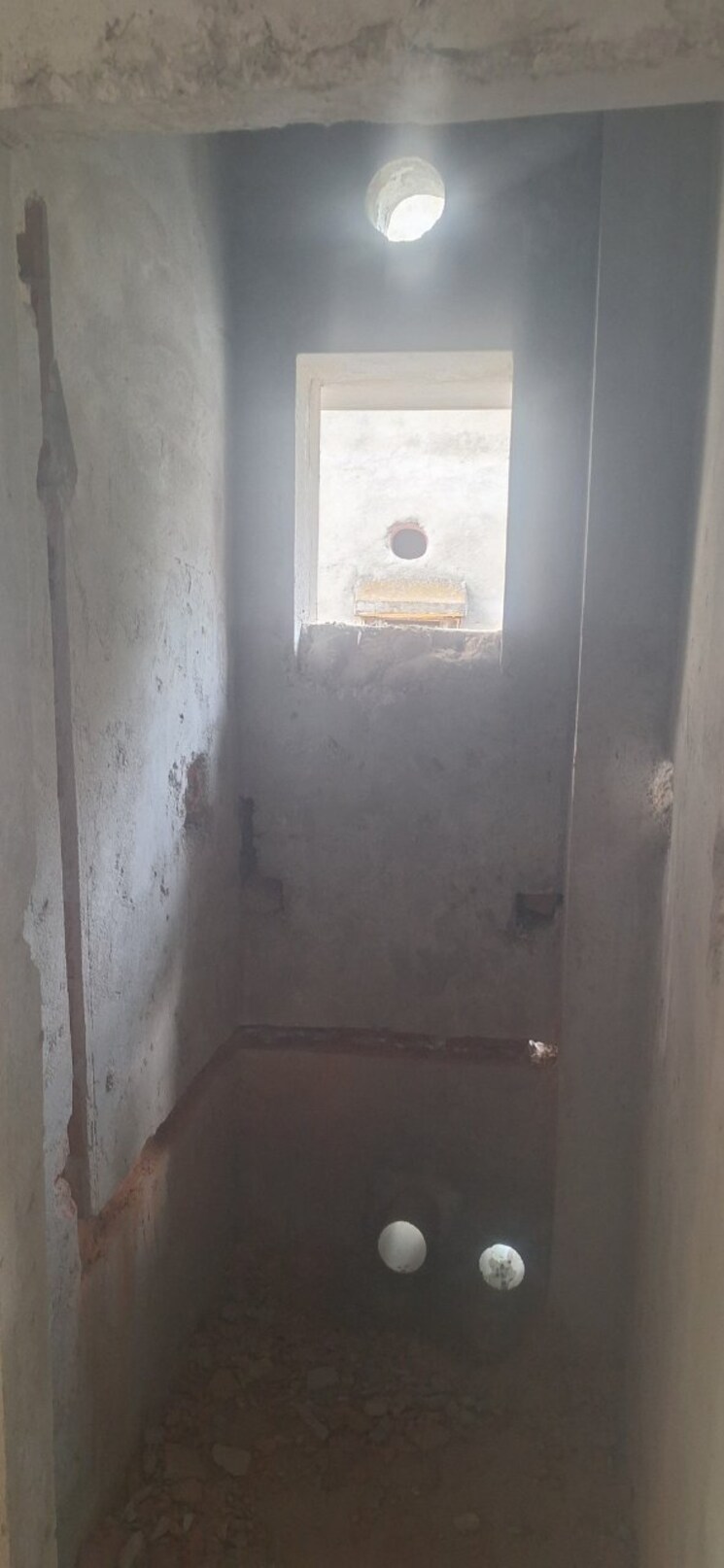 Bathroom, beliaghata 2 Bedroom 850 Sq.Ft. Apartment In Beliaghata Kolkata 8608396