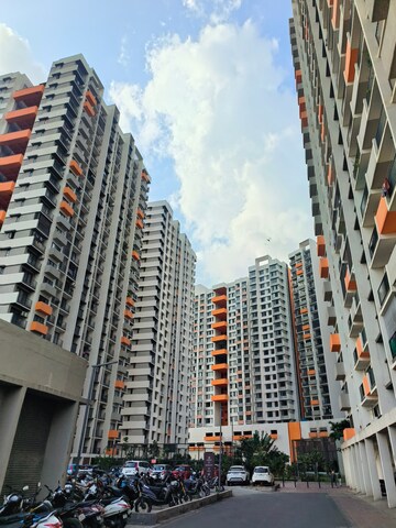 1 BHK Apartment For Sale in Shapoorji Pallonji Joyville, Virar West