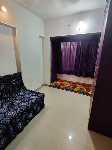 2 BHK Apartment For Rent in Romell Diva, Malad West