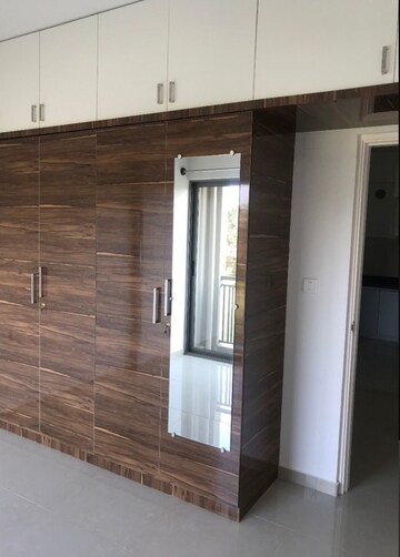 Room in 2 BHK Apartment at Orchid Greens Aprtment, Shettihalli – for Rent