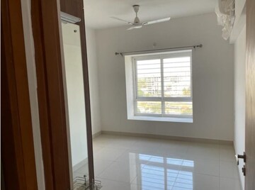Room in 3 BHK Apartment at RMZ Galleria, Yelahanka – for Rent