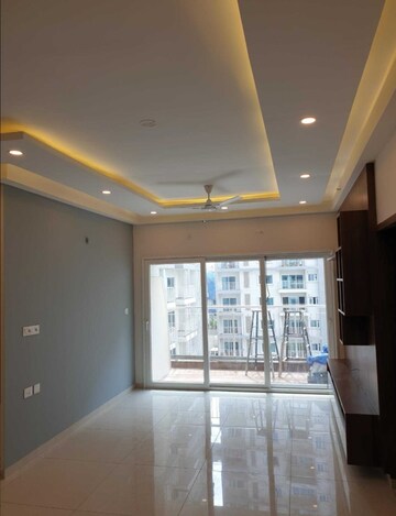 Room in 3 BHK Apartment at L&T Raintree Boulevard, Hebbal – for Rent