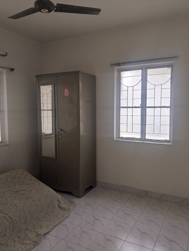 Room, anand nagar 1 Bedroom 580 Sq.Ft. Apartment In Anand Nagar Pune 8608664